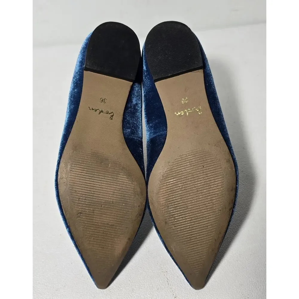 BODEN Women's Velvet Mary Jane Blue Button Accents Pointed Toe Sz 36